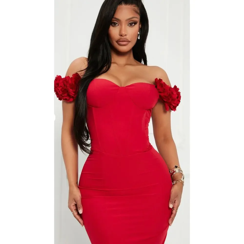 FASHIONNOVA ROSIE MAXI DRESS-RED-SIZE 1X - Picture 3 of 3